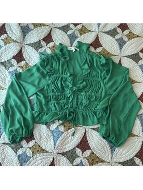 Blue Velvet green ruffle blouse w tie front detail feminine romantic medieval